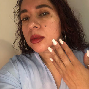 Meet your Posher, Nidia